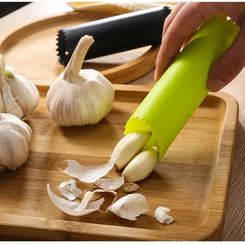 Kitchen Gadgets That Are Useful - Garlic Stripper Tube Peeling Garlic Peeling